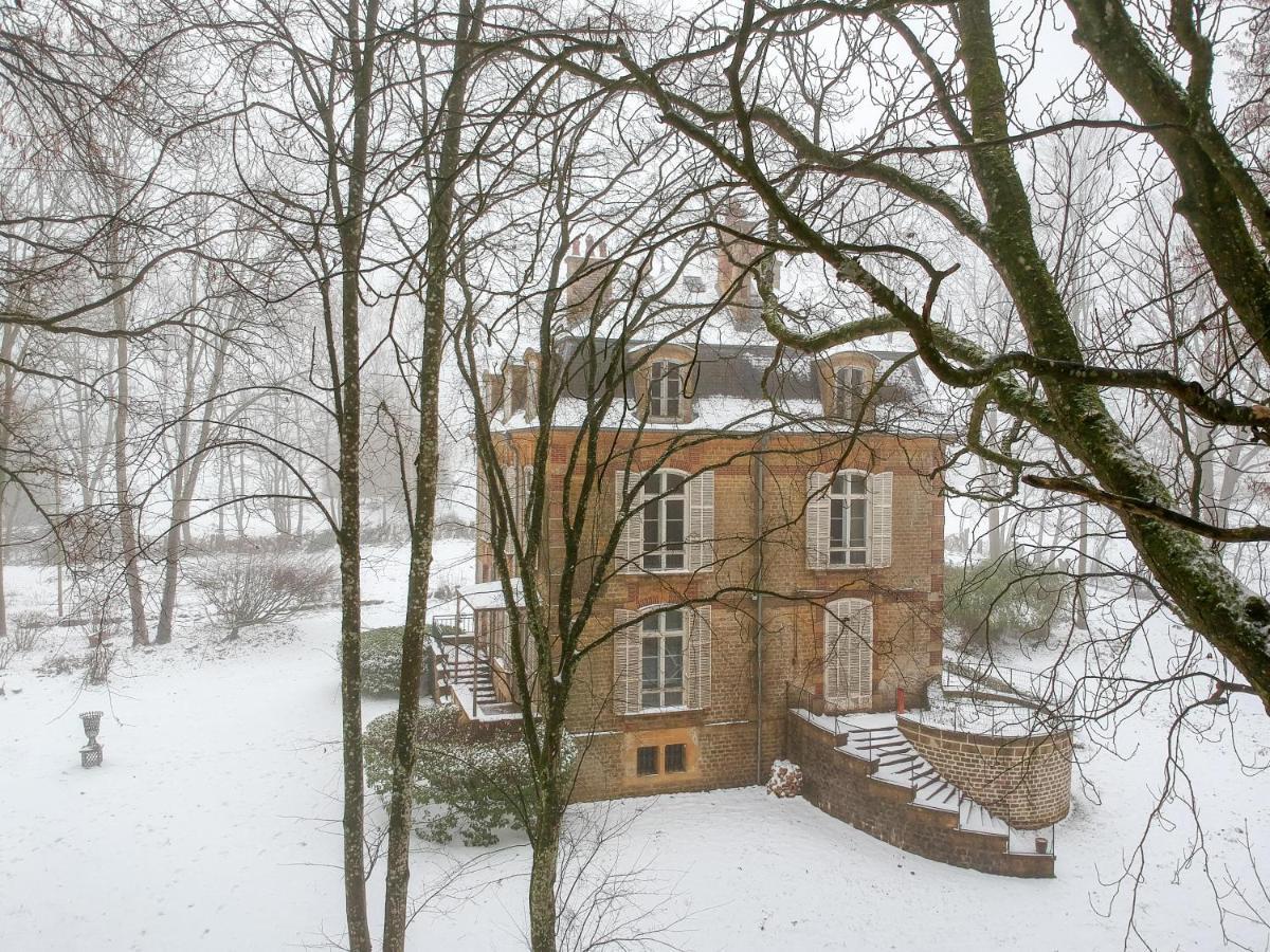 Private Castle With Park - Chateau Guillermo La Moncelle Extérieur photo
