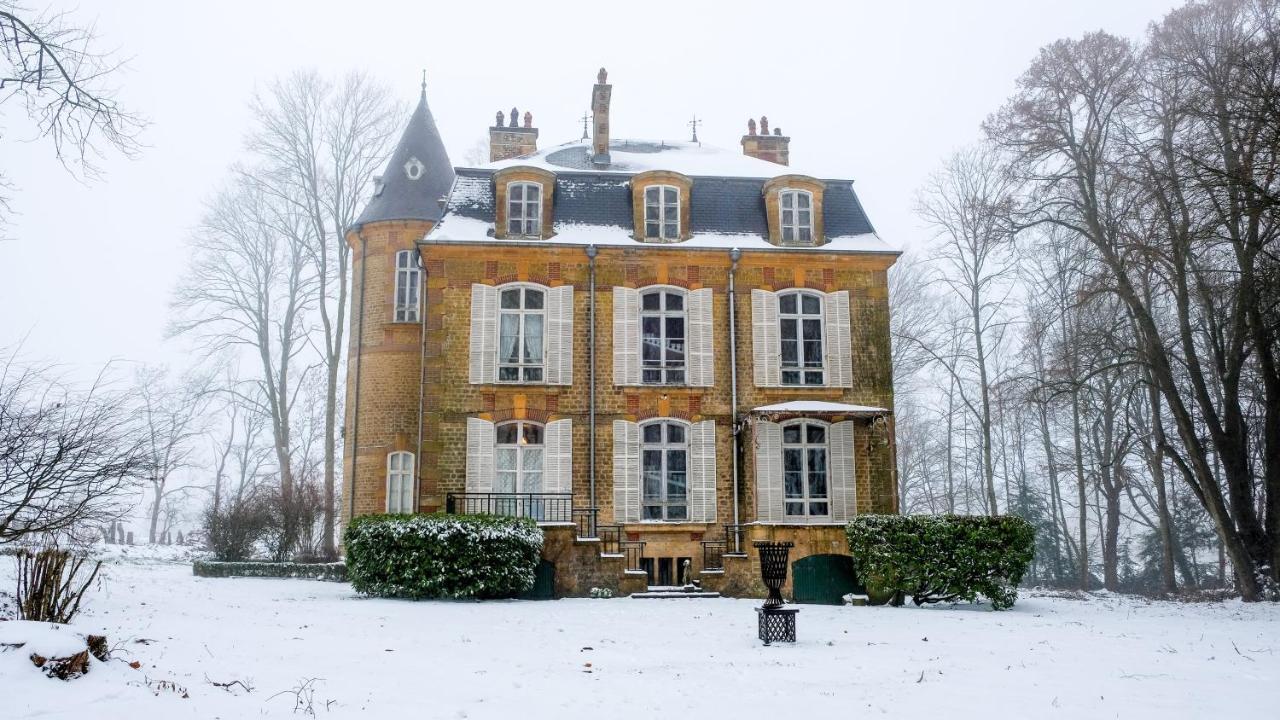 Private Castle With Park - Chateau Guillermo La Moncelle Extérieur photo